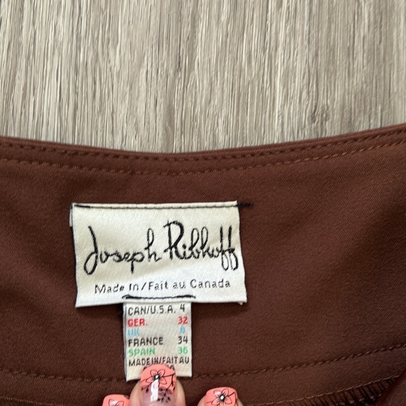 Crop Pants - Picture 2 of 2